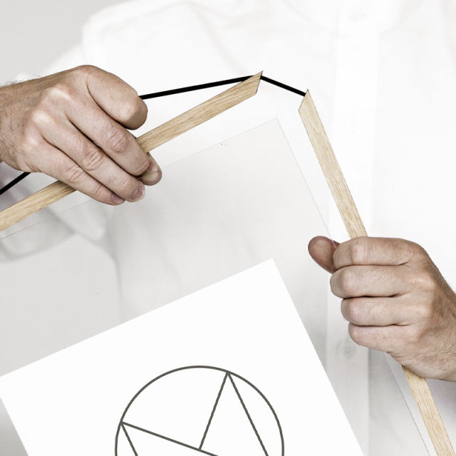 Moebe/アートフレーム/A4 Deep Red