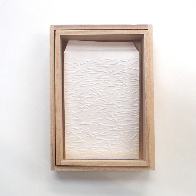 永田哲也/Envelope/お飾りぽち 風流 敷松葉(桐箱入り)