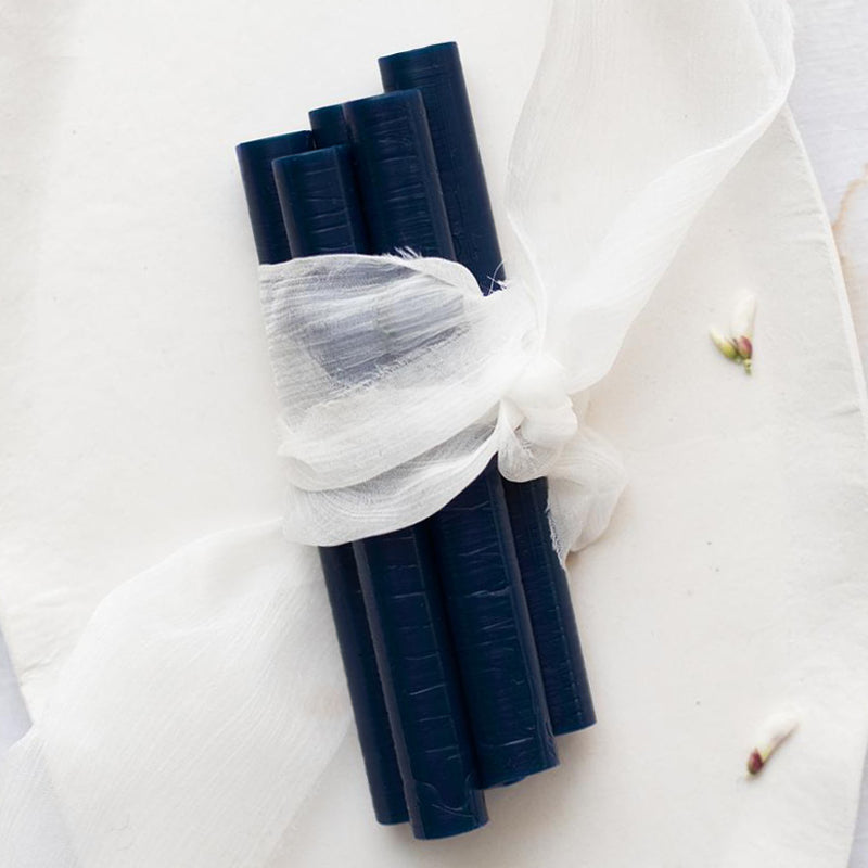 ARTISAIRE/Glue Gun Wax/Gloss Navy Blue Sealing Wax Sticks (5 Pack)