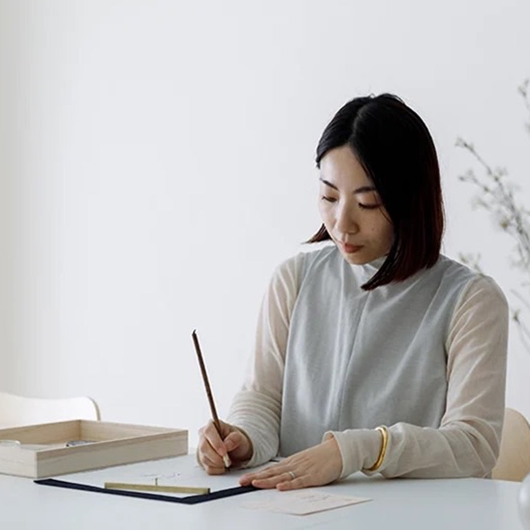 【11/5(水)20時募集開始】斉藤美苑 文字を整えガラスペンとインクを楽しむレッスン<年末年始のフレーズ> 12/17