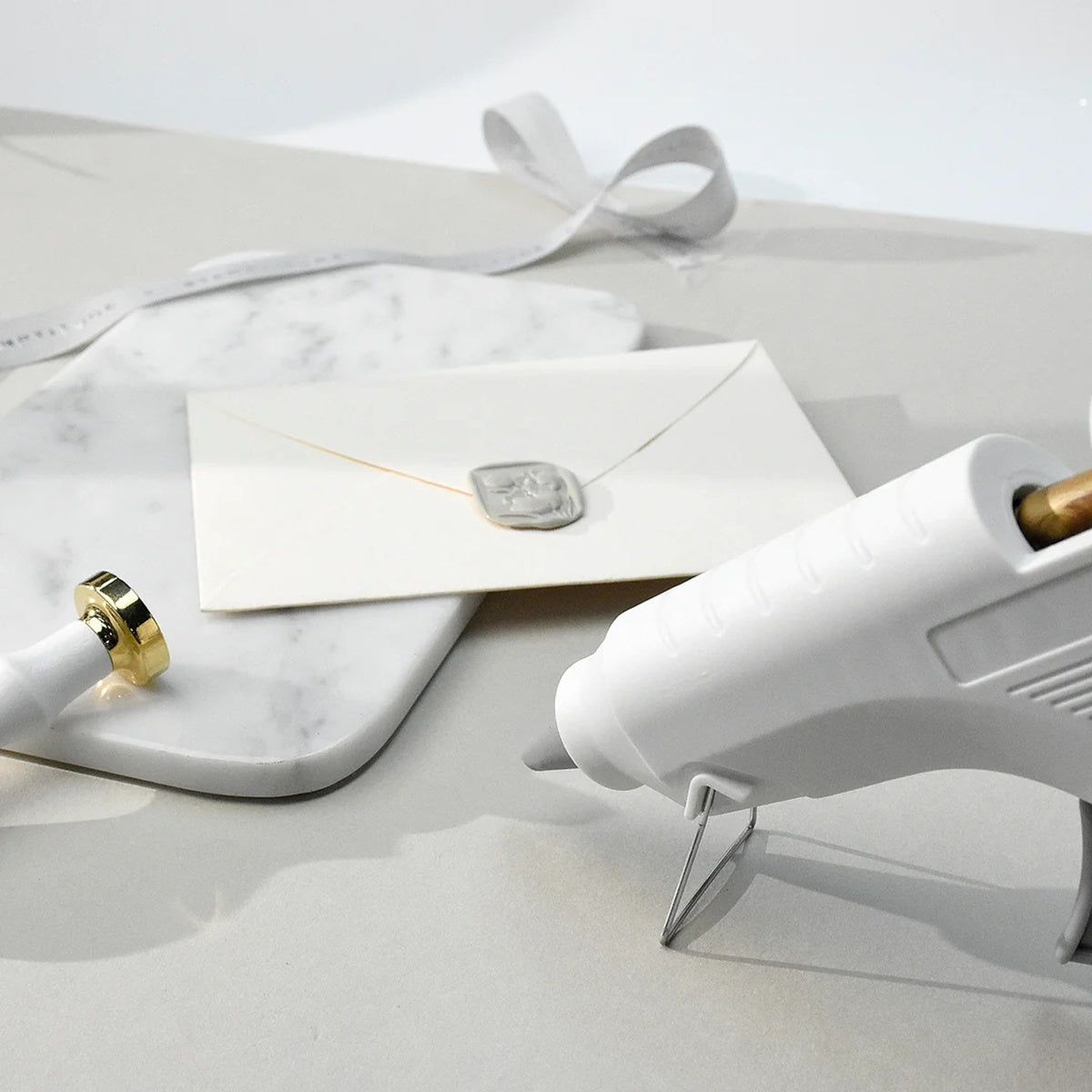 Stamptitude/グルーガン/Low Temp Glue Gun