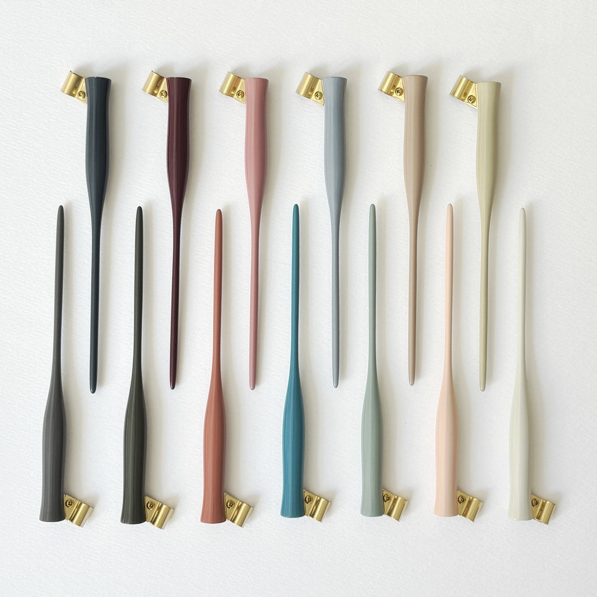 Taki-Crafts/カリグラフィーホルダー/Solid Color Painted Wood (Gloss