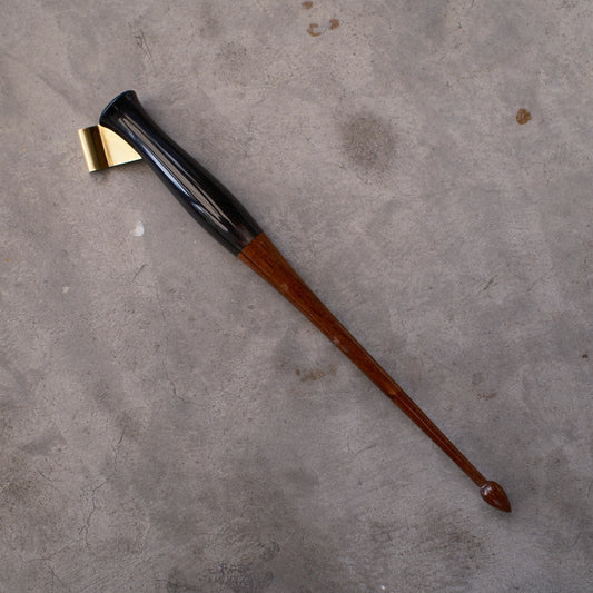 [Released on Wednesday, October 15th at 8:00 PM] DAO HUY HOANG / Calligraphy Holder / Buffalo Horn and Walnut Oblique Pen Holder