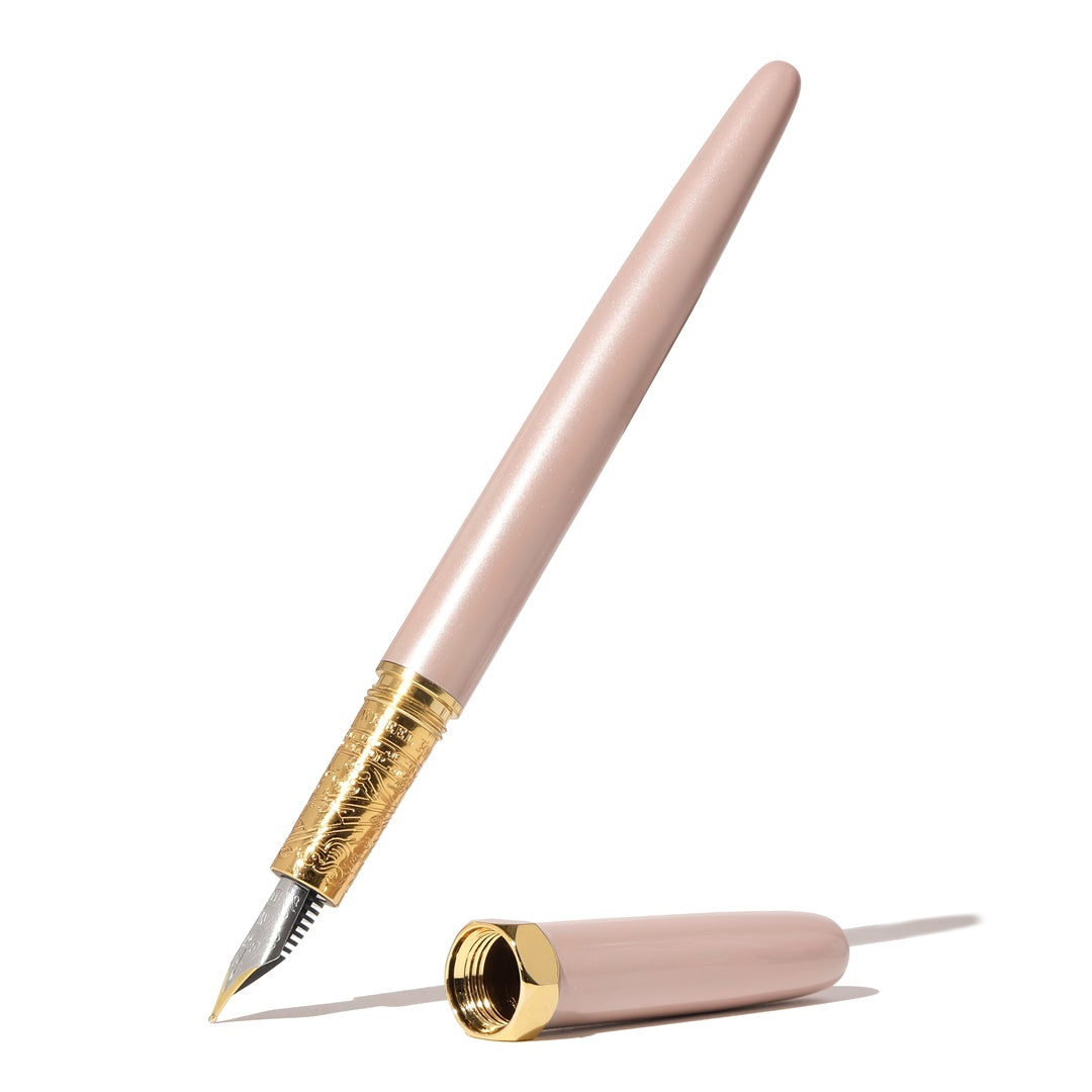 Ferris Wheel Press/万年筆/The Bijou Fountain Pen -  Huffin Puff Pink