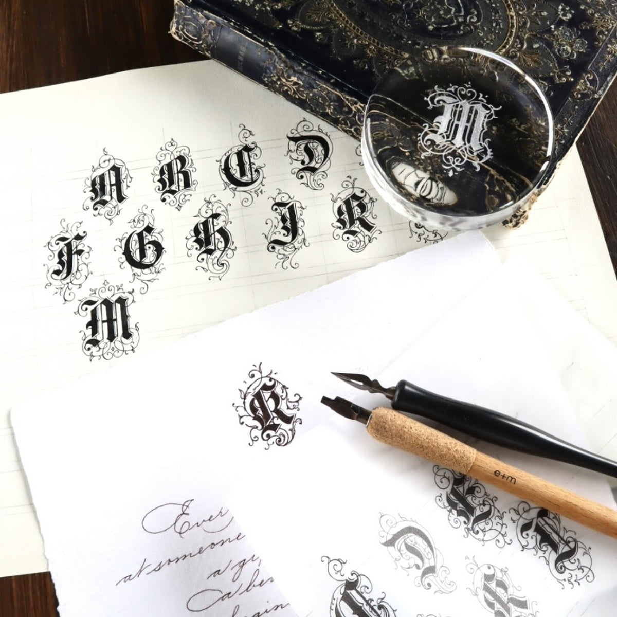 Masayo Kashiwagi - Old English 'Licht' 1-Day Workshop May 29 & 30