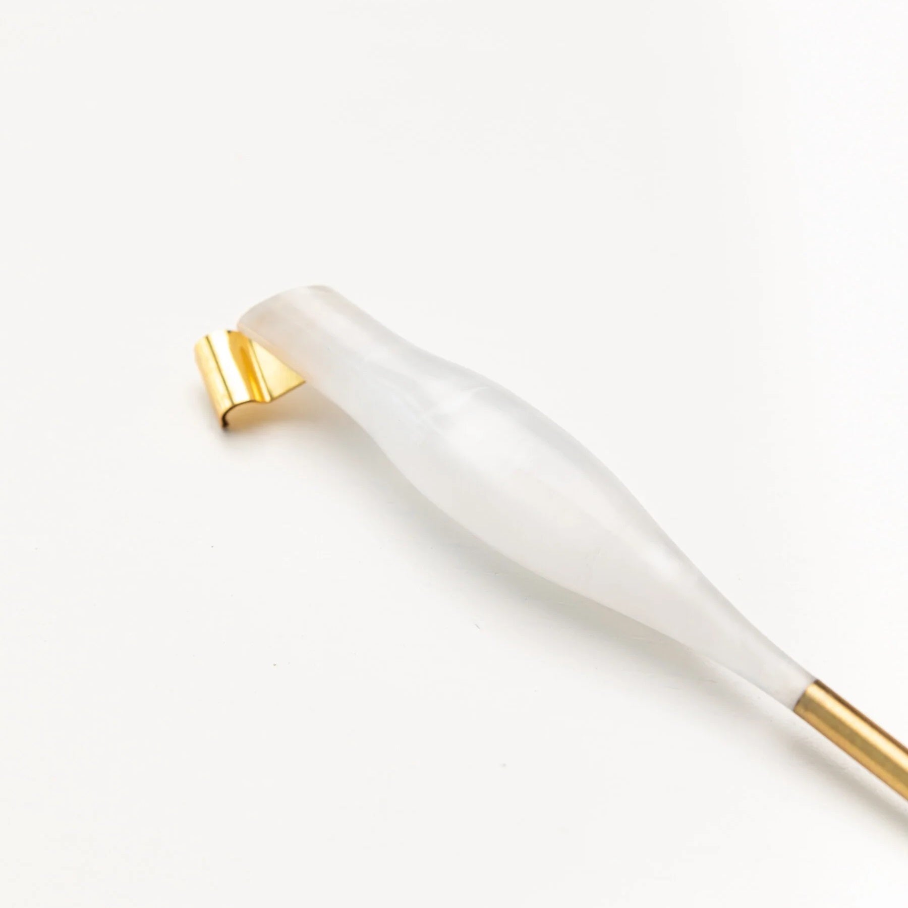 Written Word Calligraphy オブリークホルダー　ホワイト Written Word Calligraphy/カリグラフィーホルダー/Pen Holder White
