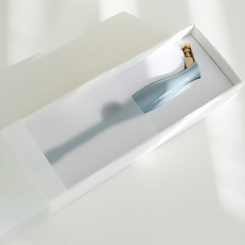 Written Word Calligraphy/カリグラフィーホルダー/Universal Nib Calligraphy Penholder - Dusty Blue